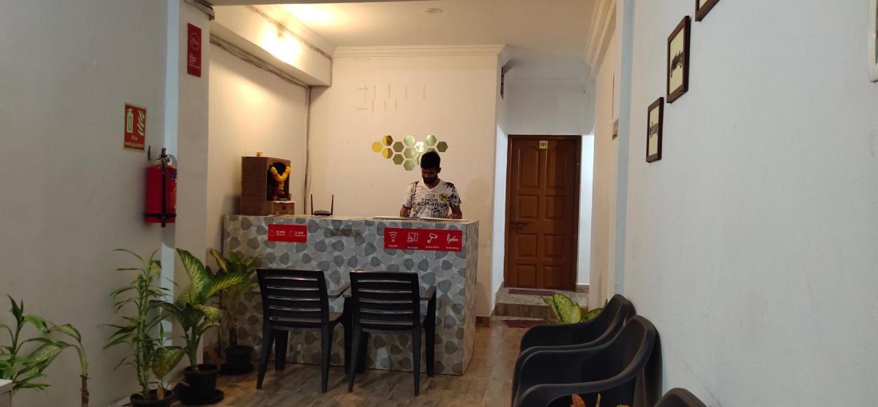 Frank Guest House Baga Extérieur photo